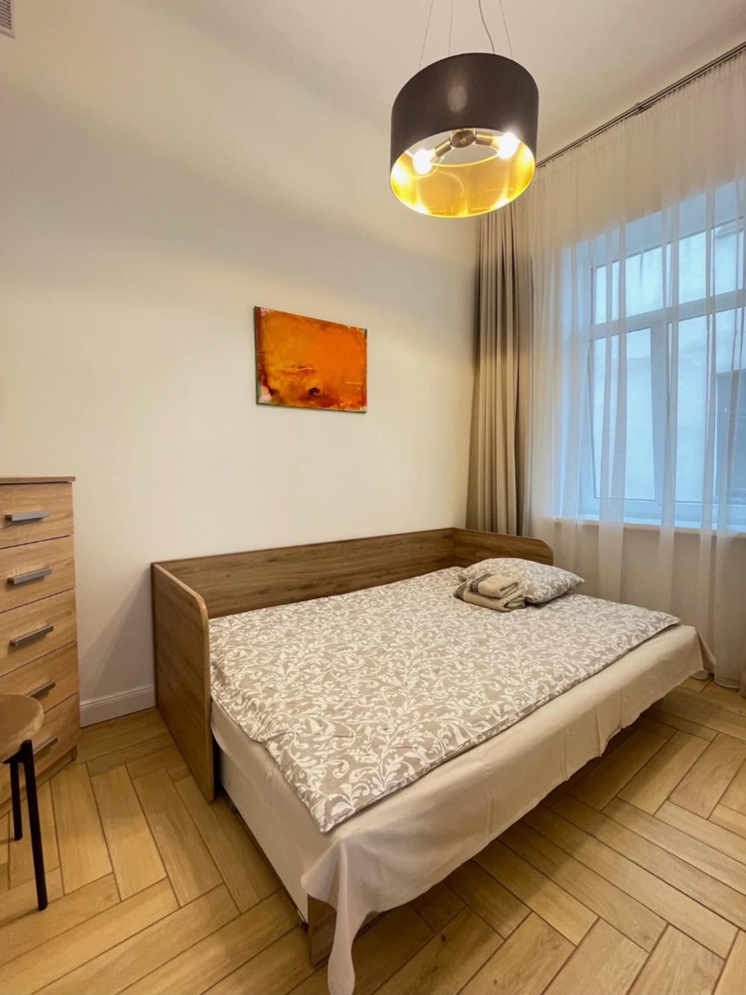 Picturesque Old Town Apartment With Charming Balcony Каунас Екстер'єр фото